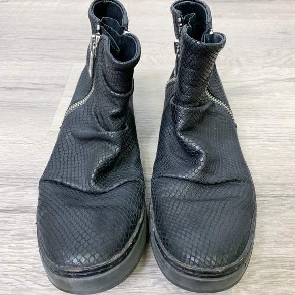 Mac Snake-Embossed Leather Double-Zip Boot main image 4